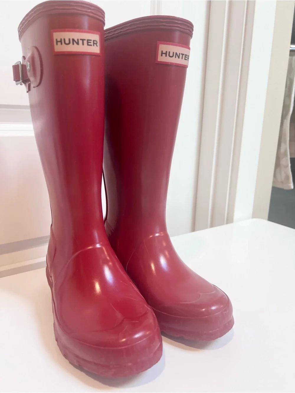 Hunter Kids Youth Glossy Red Knee-High Rain Boots Size 1 / 2 Boys Girls